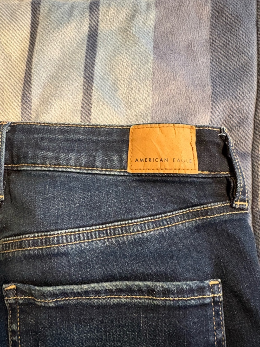 NWOT American Eagle Outfitters Men’s Dark Indigo Slim Straight Jeans